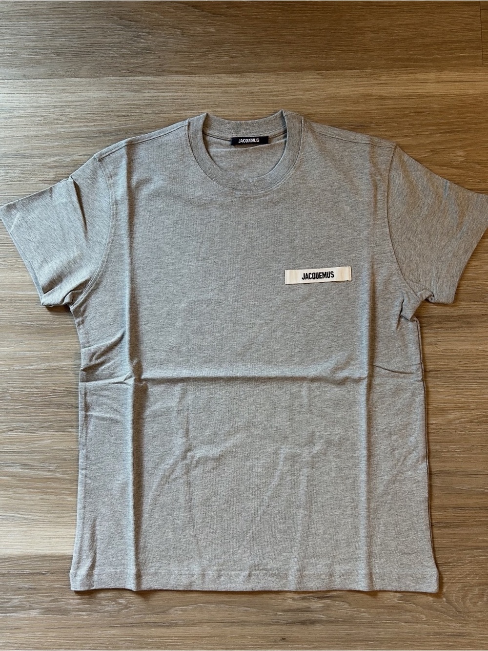 Jacquemus Grey T-Shirt Size Medium